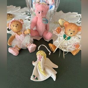 Lot of jointed teddy bears and angel